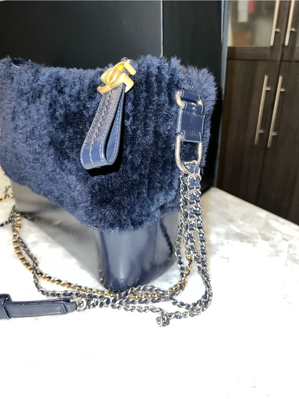 CHANEL shoulder bag